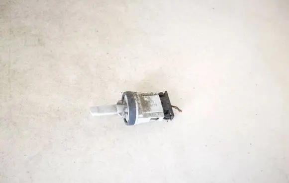 Volkswagen Golf V Interior temperature sensor 1k0907543a