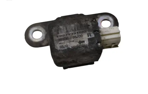 Suzuki Grand Vitara II Airbag deployment crash/impact sensor 3893065J00