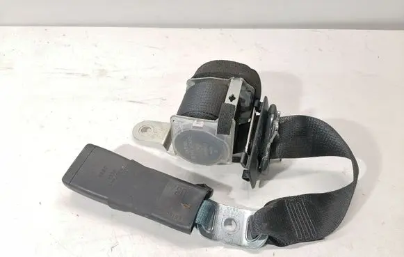 Lexus GS 250 350 300H 450H Middle seatbelt (rear) E519005 076882D13