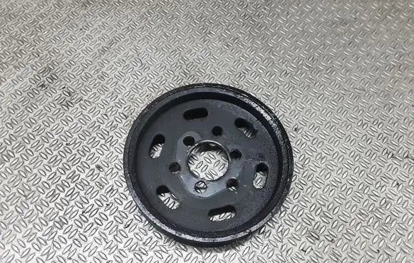 Skoda Octavia Mk1 (1U) Power steering pump pulley 038145255B