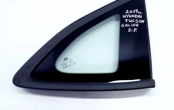 Hyundai Tucson TL Rear side window 87820D3000 87820D3010