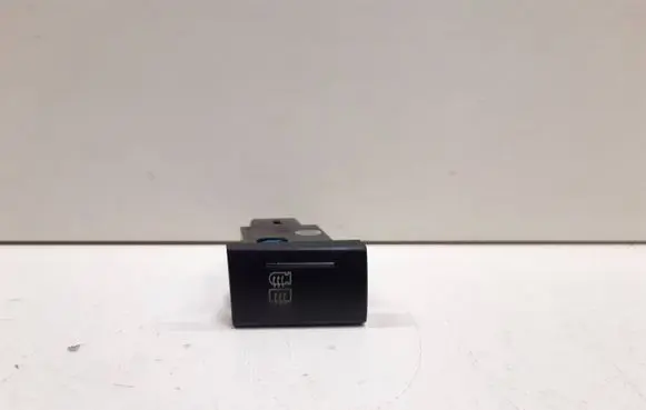 Windscreen/window heater switch