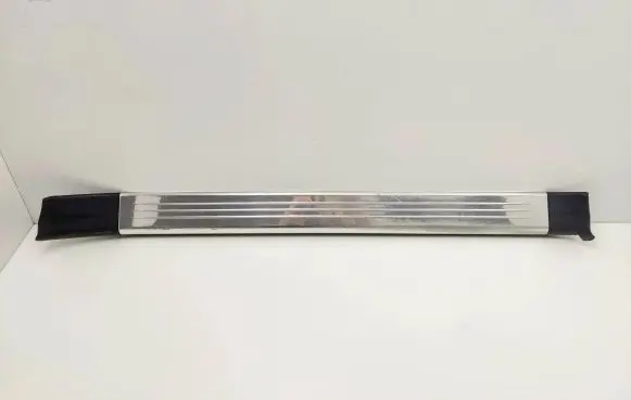 Mercedes-Benz SL R230 (A) pillar trim A2306801935 2306801935