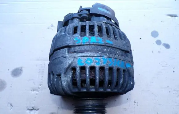 Volkswagen Golf VI Generator/alternator 06F903023F
