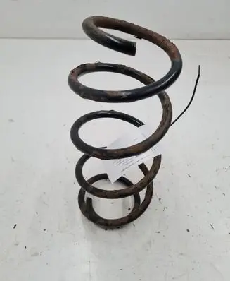 Volkswagen Golf VI Front coil spring
