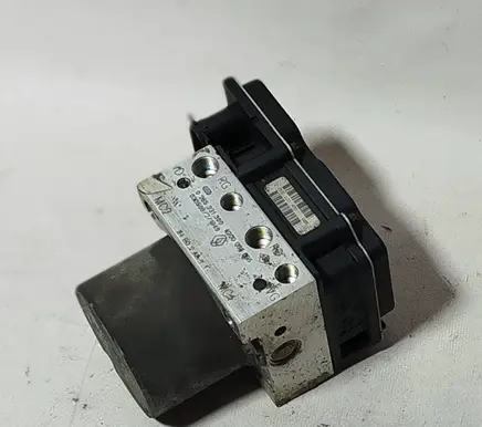 Renault Scenic II - Grand scenic II ABS Pump 8200038695 03050921949