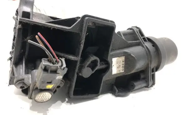 Mercedes-Benz B W245 Engine shut-off valve A6400901670