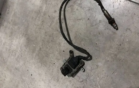 Mercedes-Benz A W177 Lambda probe sensor A0009058111