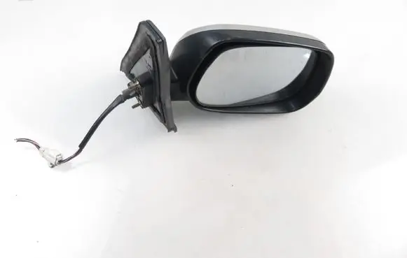 Toyota Corolla Verso E121 Front door electric wing mirror 