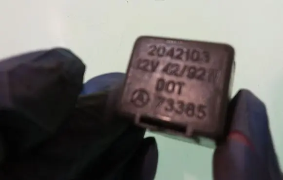 Peugeot 406 Other relay 2042103 73385