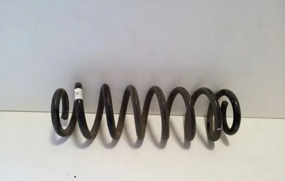 Audi Q3 F3 Rear coil spring 5QF511115