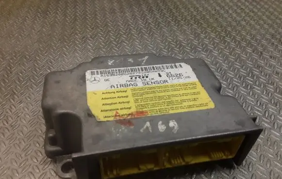 Mercedes-Benz A W169 Airbag control unit/module 1698206626