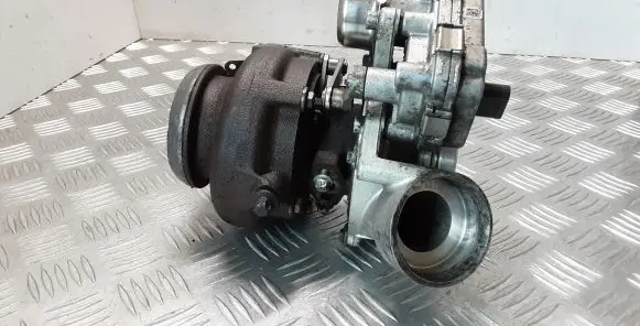 Mercedes-Benz Vito Viano W639 Turbo A6510902780 A6511530094