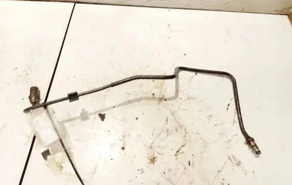 Peugeot 4007 Fuel line/pipe/hose 