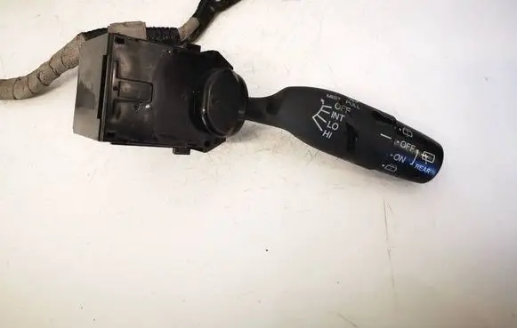 Honda CR-V Wiper control stalk M29843