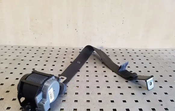 Chevrolet Captiva Third row seat belt 95182382