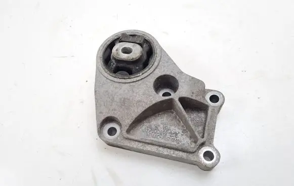 Bentley Flying Spur Rear differential/diff mount bracket 3D0599125E