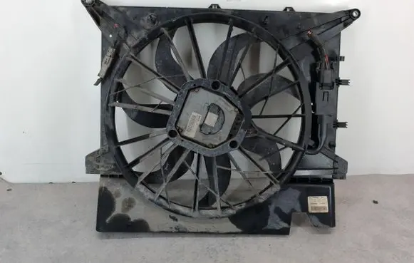 Volvo XC90 Electric radiator cooling fan 30665985