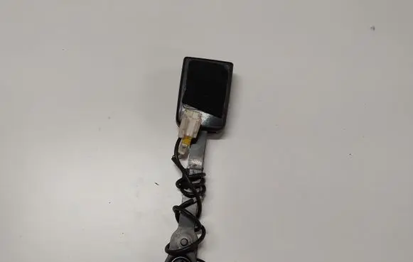 Peugeot 607 Front seatbelt buckle