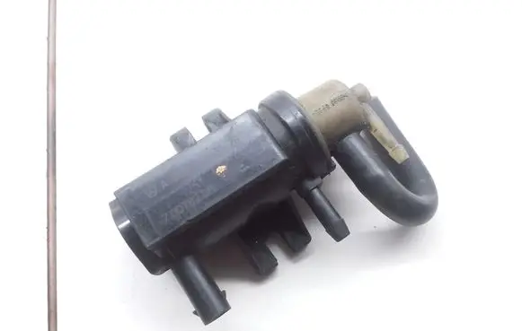 Mercedes-Benz E W212 Turbo solenoid valve A0091533128 70078208