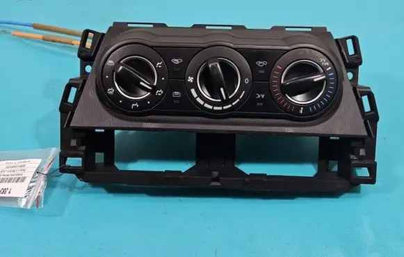 Mazda 3 III Climate control/heater control trim CBJS8 IMPRK1383836