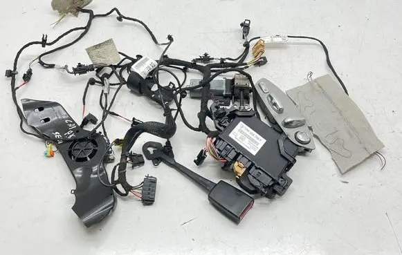 Porsche Cayenne (92A) Seat wiring loom 11015844 7PP959760F 7P0857755