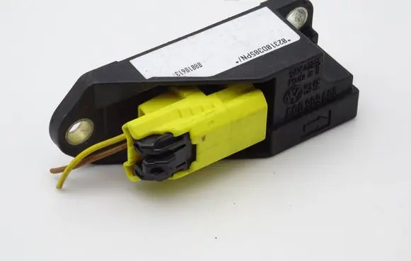 Volkswagen Golf IV Airbag deployment crash/impact sensor 6Q0909606