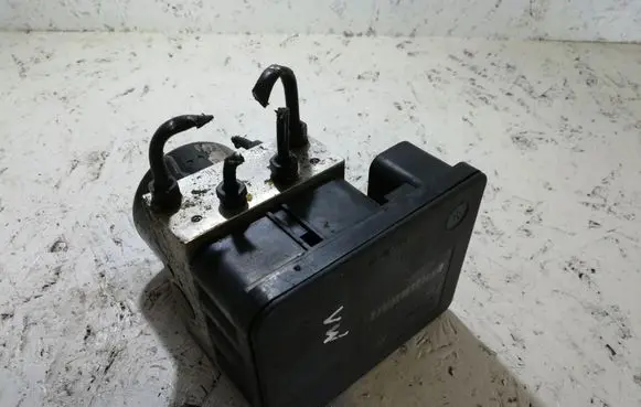 Volkswagen Golf IV ABS Pump 1C0907379K