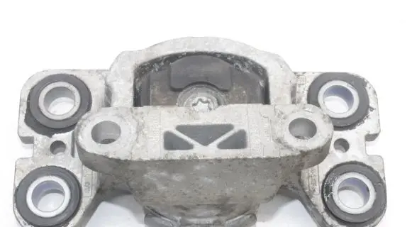 Land Rover Range Rover Evoque L538 Engine mount bracket BJ327M121AC