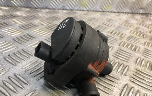 Mercedes-Benz E W211 Electric auxiliary coolant/water pump 2118350264