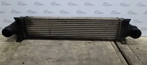 Land Rover Freelander 2 - LR2 Intercooler radiator 9L440