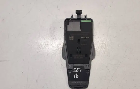 Volvo V70 Windshield/windscreen camera P31387311