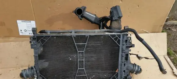 Opel Insignia A Radiator support slam panel 888937740jhugyssa