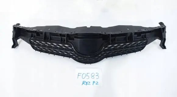 Toyota Corolla E120 E130 Front bumper upper radiator grill 53111