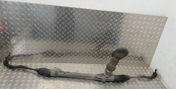 Toyota RAV 4 (XA40) Steering rack