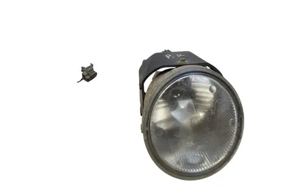 Nissan X-Trail T30 Front fog light E130655