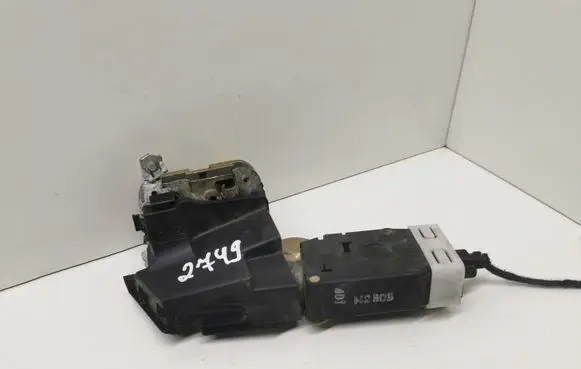 Mitsubishi Carisma Rear door lock