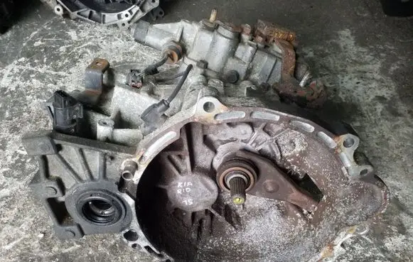 KIA Rio Manual 5 speed gearbox P61765 239962
