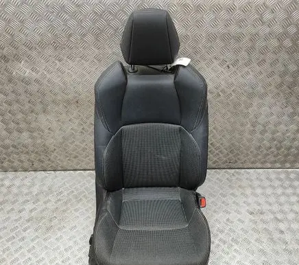 Toyota bZ4X Front passenger seat 7107342M90C0 7107142J20C0