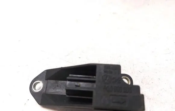 Volkswagen Caddy Airbag deployment crash/impact sensor 6Q0909606