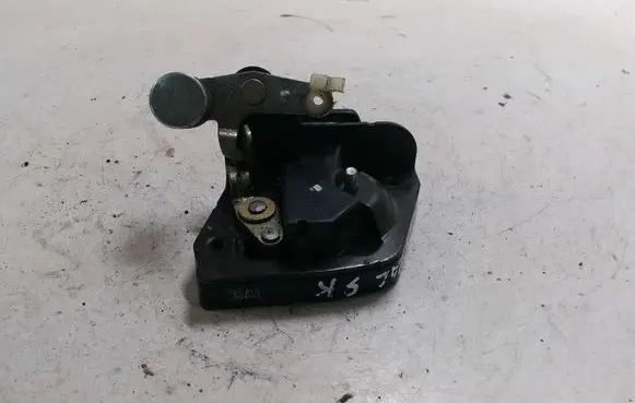 KIA Carnival Rear door lock