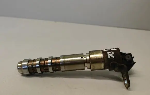 Chevrolet Camaro Camshaft vanos timing valve 