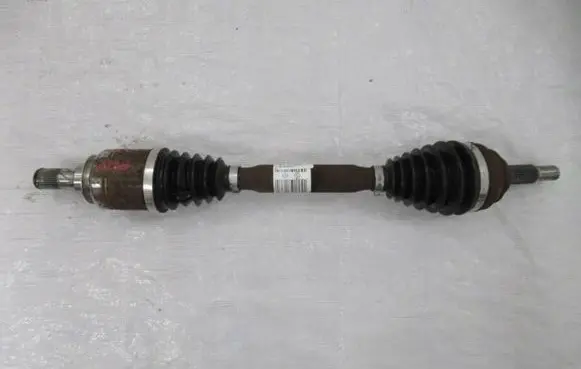 Renault Clio IV Front driveshaft 391018401R