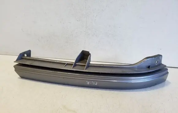 Opel Zafira A Under headlight/headlamp trim 90580652