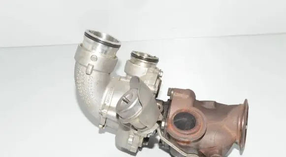 BMW X7 G07 Turbo 8575476 8586860