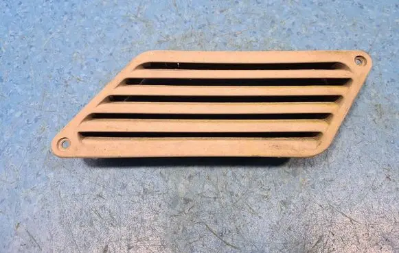 Fiat 126 Intercooler air guide/duct channel