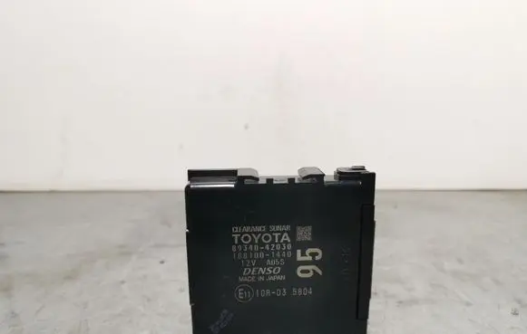 Toyota RAV 4 (XA40) Other control units/modules 1881001440 8934042030
