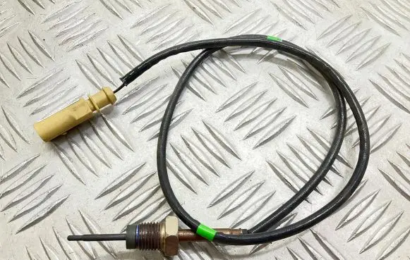 Audi Q3 F3 Exhaust gas temperature sensor 04L906088JK