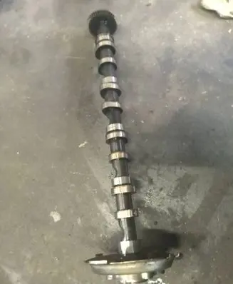 Volkswagen PASSAT B6 Camshaft 03L109239a