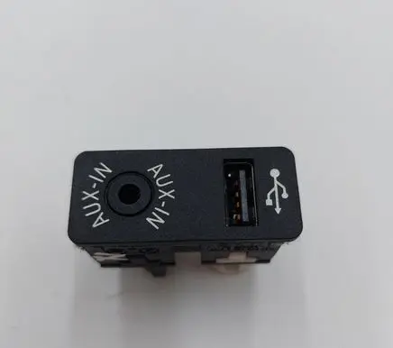 USB socket connector
